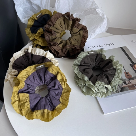 Tweekleurige Geplooide Stof Scrunchie Elegante Grote Ruffled Haarelastiek Voor Vrouwen Stijlvolle Kleurblok Haarelastiek Dagelijkse Accessoires