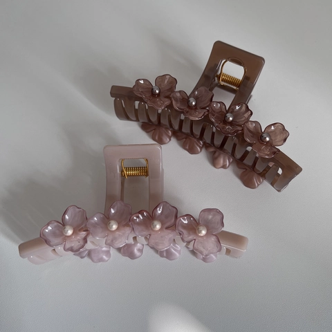 Elegante Pinza a Granchio per Capelli con Fiori Donna Resina Acrilico Grande Molletta con Perla Artificiale Accessori per Capelli