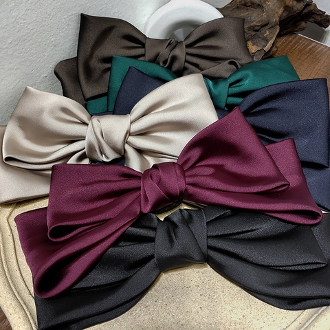 Grote Satijnen Strik Haarclip Franse Stijl Retro Elegant Zijdeglans Oversized Strik Veerclip Voor Dames Dagelijks Feest Haaraccessoires