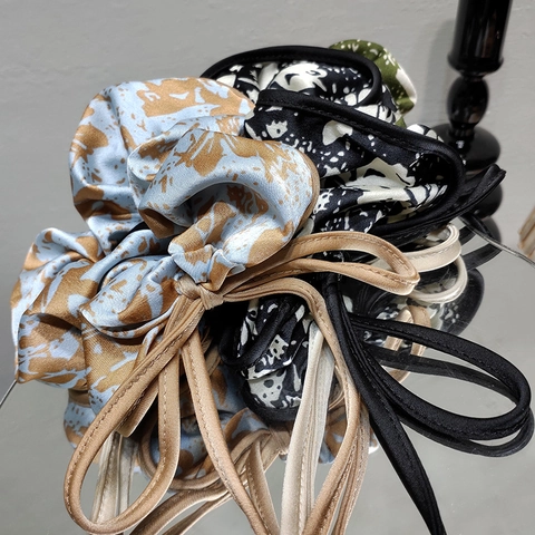 French Style Floral Print Satin Scrunchies With Long Streamers For Women Elegant Silk Like Elastic Hair Ties Accessories