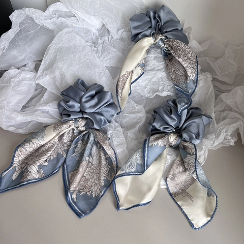 Elegant Blue Satin Floral Print Scrunchie With Streamer Ribbon Hair Tie Fashion Vintage Hair Accessory For Women Girls