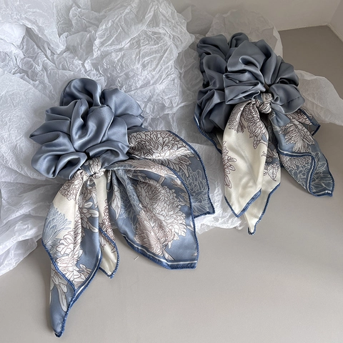 Elegant Blue Satin Floral Print Scrunchie With Streamer Ribbon Hair Tie Fashion Vintage Hair Accessory For Women Girls