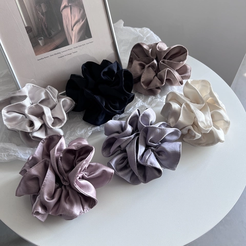 Glossy Satin Pleated Scrunchie Handmade Large Hair Tie Solid Color Elastic Hair Band For Women Fashion Hair Accessories