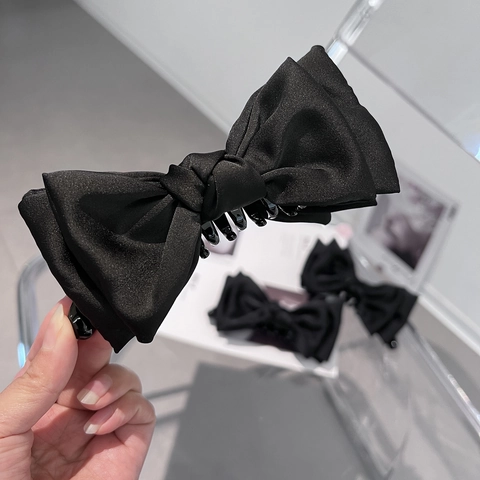 Clip a Banana con Grande Fiocco in Raso Stile Coreano Elegante Fermaglio per Capelli Nero Effetto Seta per Donna