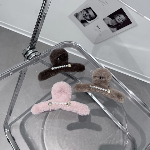 Weiche Kaninchenfell-Imitat Haarklammer Für Damen Große Plüsch Hai-Clip Mit Künstliche Perlenimitat Strass Elegantes Haar-Accessoire