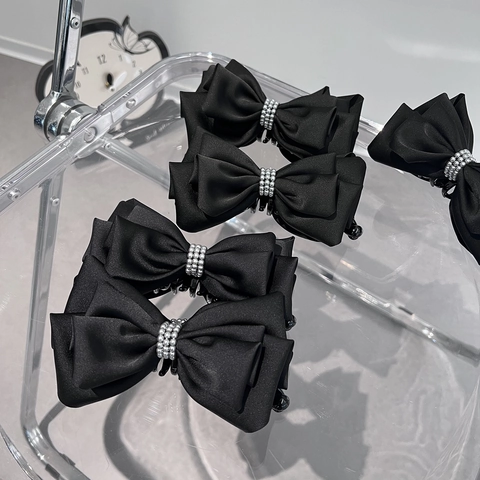 Elegante Fermaglio a Banana Con Fiocco in Raso Nero Per Donna Stile Vintage Hepburn Con Decorazione Di Perline