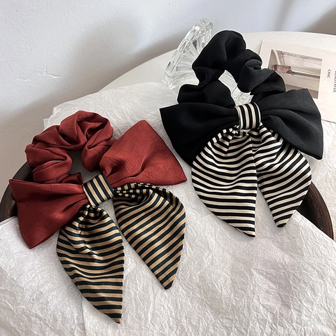 Grote Strik Scrunchie Gestreepte Satijnen Stof Haarelastiek Voor Dames Handgemaakte Hoge Elasticiteit Paardenstaart Houder