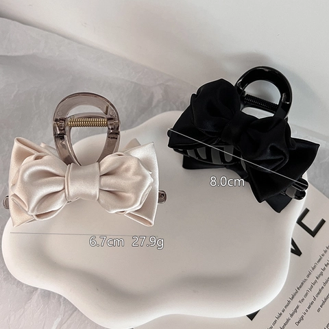 Elegant Satin Bow Hair Claw Clip French Vintage Fabric Hairpin For Women Stylish Beige Hair Accessories For Daily Styling
