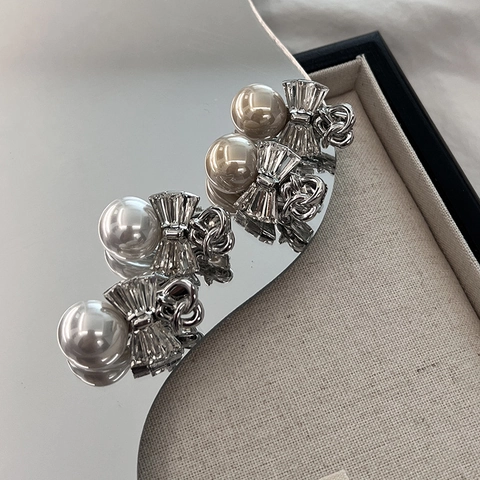 Elegante Fermaglio per Capelli con Fiocco in Lega e Perla Artificiale Strass Stile Francese Forcina per Capelli da Donna Accessori Moda