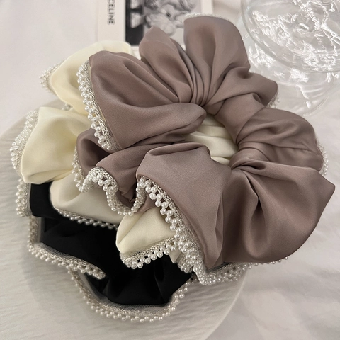 Elegante Elastico per Capelli in Raso Con Bordo di Künstliche Perle Sintetiche Stile Coreano Grande Fermacoda in Tessuto per Donna