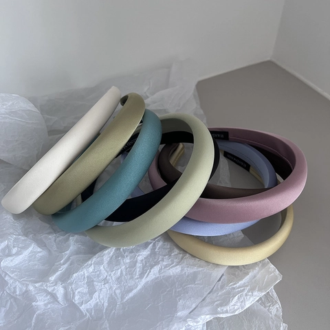 Diadema Elegante de Satén Acolchada para Mujer Parte Superior Alta Color Sólido Vintage Hecha a Mano Accesorios para el Cabello