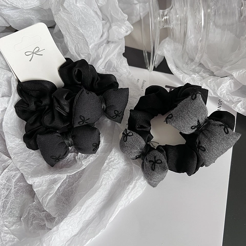 Minimalisti Scrunchies con Fiocco in Cotone Imbottito 3D Elastici Grandi per Capelli alla Moda per Coda di Cavallo Donna Accessori