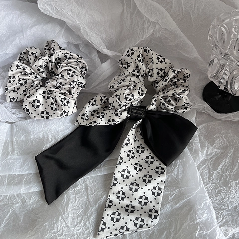 Franse Retro Zwart Wit Bloemenprint Satijn Scrunchie Grote Strik Haarband Voor Vrouwen Elegante Haaraccessoires Cadeau