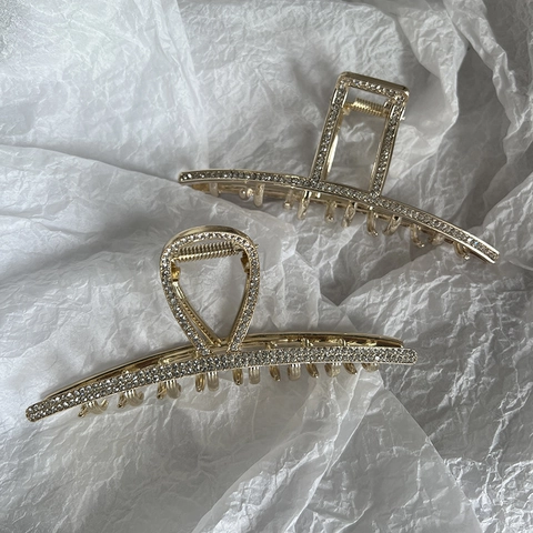 Elegant Alloy Rhinestone Hair Claw Clip For Women Gold Square Shark Clip Fashion Large Hair Accessories Minimalist Jewelry