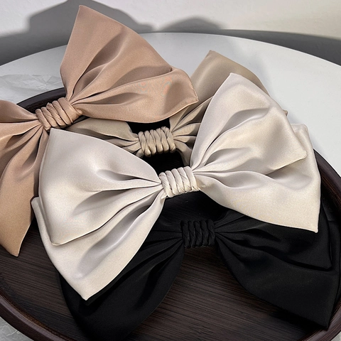 Elegant French Style Satin Bowknot Hair Clip Vintage Solid Color Oversized Spring Clip Hair Accessories For Women Daily Party