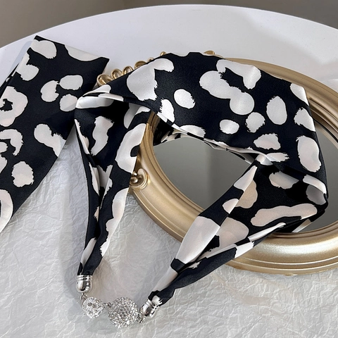 Fascia per Capelli in Raso Stile Francese Sciarpa di Raso Collana Fibbia Magnetica Strass Vintage Stampa Leopardata Pois Gioielli Donna