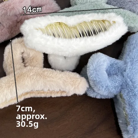Women Plush Hair Claw Clip Large Faux Fur Shark Clip Korean Soft Fluffy Solid Color Hair Accessory For Autumn Winter
