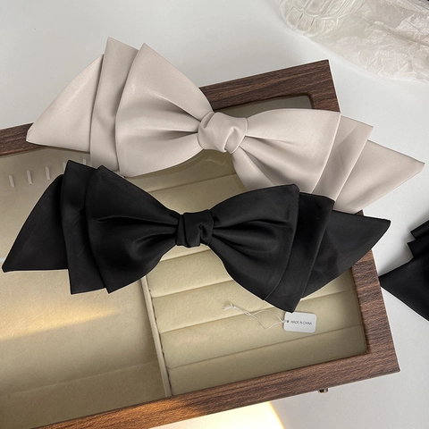 French Vintage Oversized Satin Bowtie Hair Clip Elegant Multi Layer Spring Clip Fashion Hair Accessories For Women