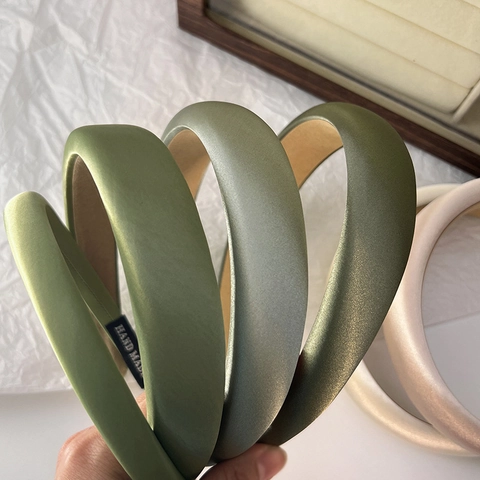 Cerchietto retrò francese imbottito in spugna per donna Raso verde Design a sommità cranica alta Fascia per capelli moda Accessori fatti a mano