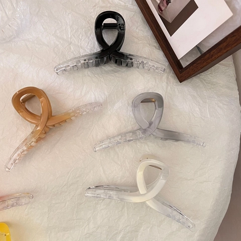 Large Hair Claw Clip For Women Plastic Cross Twist Shark Clip Transparent Gradient Candy Color Hair Accessories For Thick Hair