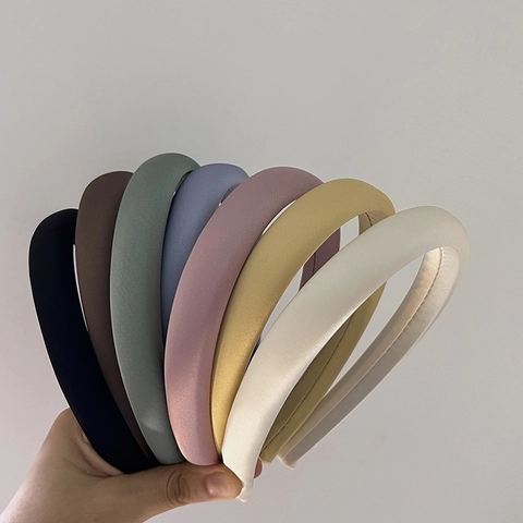 Serre-tête en Satin Rembourré Fait à la Main Femme Couleur Unie Haut de Tête Éponge Épaisse Bandeau Mode Accessoires Cheveux