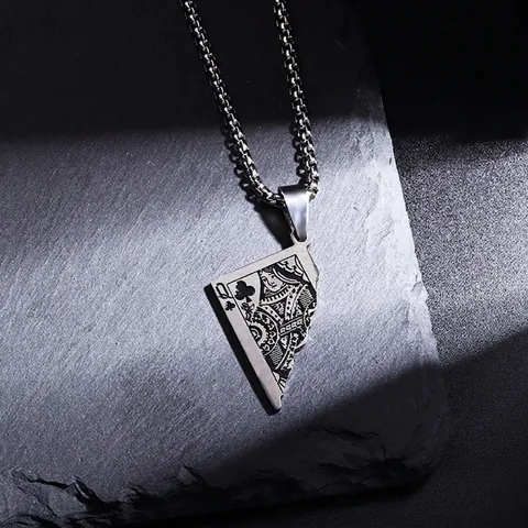Collier Pendentif Carte Poker Punk Acier Inoxydable Roi Reine Trèfle Hip Hop Streetwear Chaîne Pull Pour Hommes Femmes