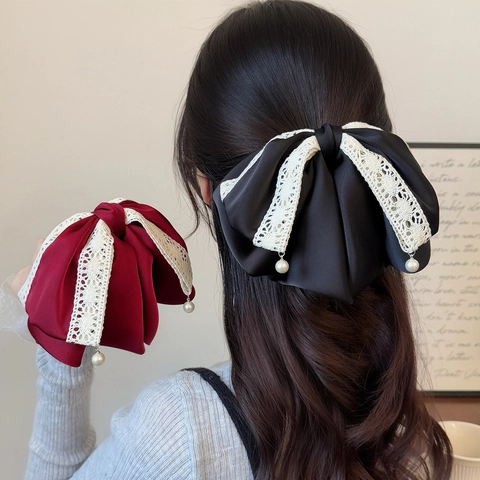 Elegante Molletta per Capelli Fiocco in Raso e Pizzo Con Pendente in Perla Artificial Sintetica Stile Vintage Francese per Donna