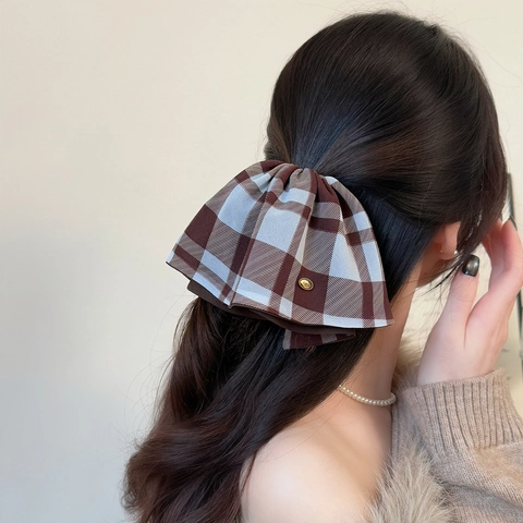 Pince à Cheveux en Tissu Écossais Français Design Nœud à Volants Fait à la Main Élégante Pince à Queue de Cheval pour Femmes