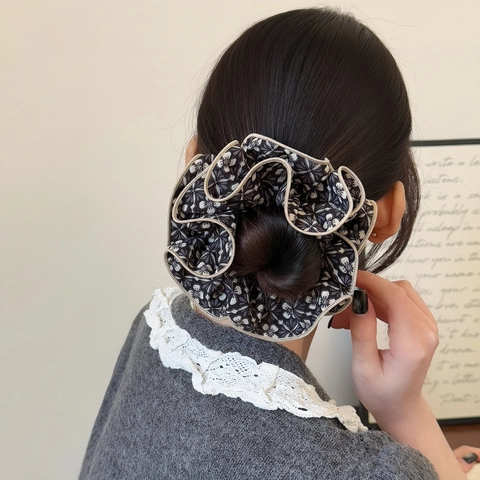 Scrunchies in Tessuto Floreale Vintage Per Donna Elastici Per Capelli Con Volant Grandi Retrò Con Profili A Contrasto