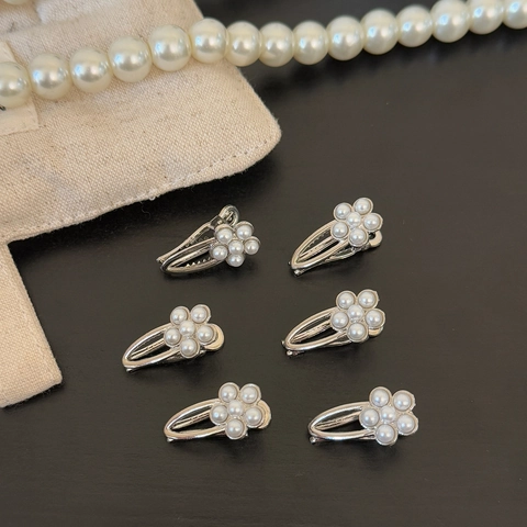 Elegante Fermaglio per Capelli a Forma di Fiore con Perla Artificiale per Donna Stile Coreano Minimalista Accessori Capelli