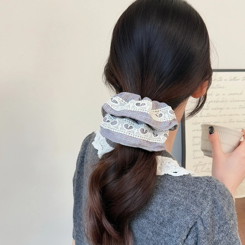 Süße Karierte Stoff Haargummi Im Koreanischen Stil Mit Herz Spitzenbesatz Handgefertigte Elastische Haarbänder Für Damen