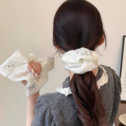 Französisch Vintage Weiß Spitze Haargummi Mit Silbernen Pailletten Elegant Hohe Elastizität Haarschmuck Für Damen Frisch Süß