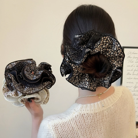 Vintage Floral Fabric Large Scrunchie With Mesh Trim Pleated Elastic Hair Tie For Women French Lazy Style Hair Accessories