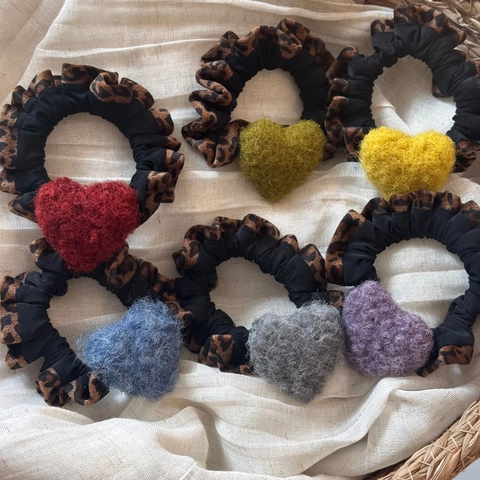 Retro Leopard Print Heart Scrunchie Women High Elastic Fabric Hair Band Handmade Autumn Winter Hair Tie Accessory