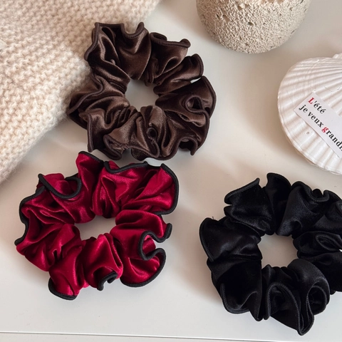 Korean Style Pleated Velvet Hair Scrunchies Elegant Elastic Hair Ties For Women Vintage Solid Color Ponytail Holder Accessory