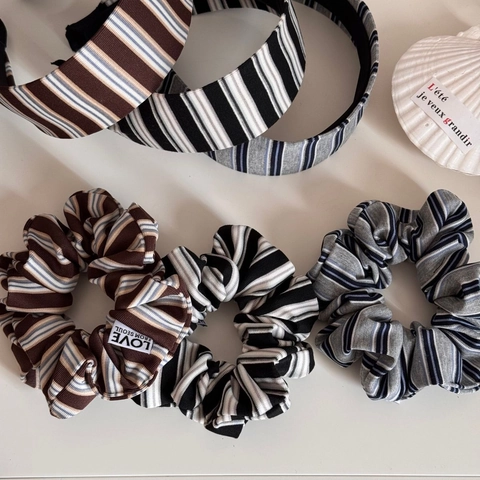 Scrunchies et Bandeaux en Tissu à Rayures Coréennes pour Femmes Élastiques à Cheveux Plissés Vintage Minimalistes Accessoires