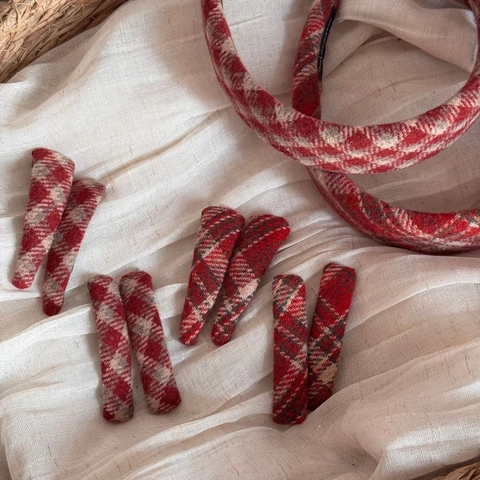 Fermaglio per Capelli in Tessuto Scozzese Rosso Vintage Elegante Forcina in Tweed Cerchietto alla Moda Accessori per Capelli Donna
