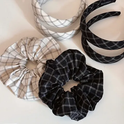 Set di Cerchietti e Elastici in Tessuto a Quadretti Vintage Accessori per Capelli Fatti a Mano alla Moda per Donna