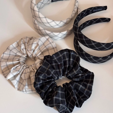 Set di Cerchietti e Elastici in Tessuto a Quadretti Vintage Accessori per Capelli Fatti a Mano alla Moda per Donna