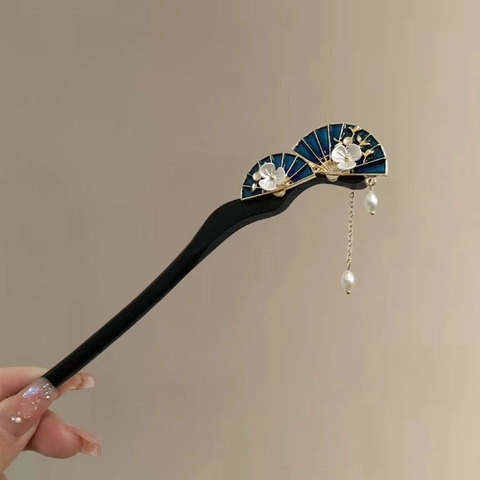 Klassischer chinesischer Holz-Haarstab mit Emaille-Fächern und Künstliche Perlenquasten Ideal für den Alltag oder traditionelle Anlässe