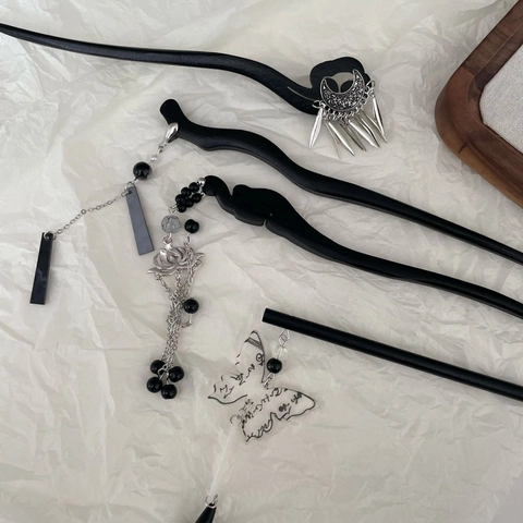 Palillo para el Pelo de Madera Vintage para Mujer Nuevo Estilo Chino Horquilla Negra Con Borlas Mariposa Hoja de Ginkgo Floral Accesorios para el Cabello Hanfu