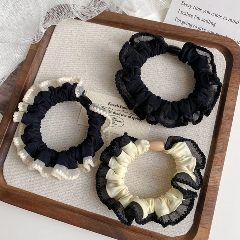 French Vintage Lace Hair Ties For Women Contrast Color Scrunchies Elastic Ponytail Holder Fabric Hair Rope With Decorative Beads