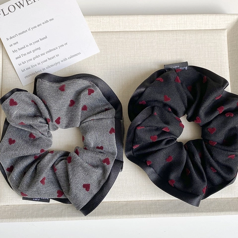 Coleteros de Tela Vintage Grandes con Patrón de Corazón Rojo Soporte para Coleta Borde de Satén de Contraste Accesorios Cabello