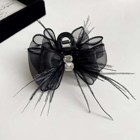 Pinza para el Pelo con Lazo de Mariposa de Malla Negra Estilo Princesa Pluma y Diamantes de Imitación para Mujer