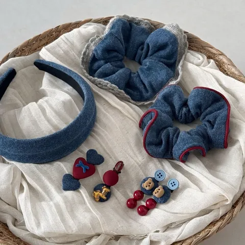 Accessori per Capelli in Denim Blu per Donna Vintage Stile Coreano Scrunchies Fermagli Cerchietto Orso Cuore Decor