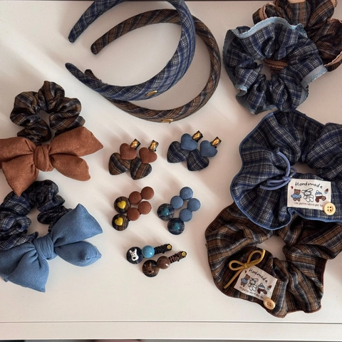 Molletta per Capelli a Cuore con Bottone a Forma di Cucciolo in Stile Maillard a Quadretti Dolce Clip a Becco d'Anatra Retro