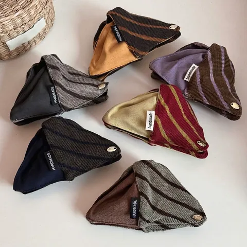 Pince à Cheveux Large Triangulaire en Tissu Rayé Fait à la Main Rétro Élégant Shark Clip Accessoire Cheveux pour Femmes