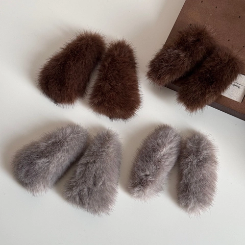 Douces Barrettes à Cheveux en Peluche pour Femmes Clips BB Fausse Fourrure Automne Hiver Géométrique Triangle Ovale Fait à Main