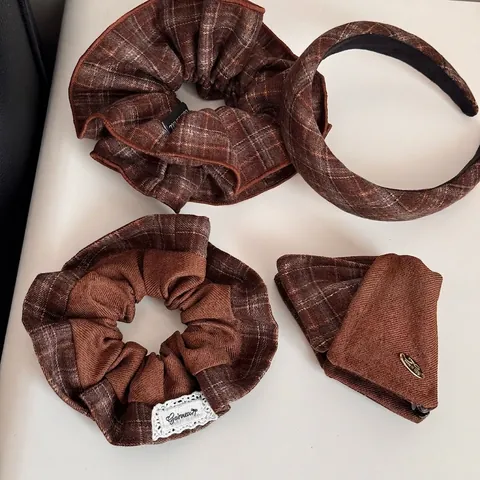 Diadema a Cuadros Marrón Maillard Coreana para Mujer Diadema Acolchada de Tela Retro Aro para el Cabello Vintage Accesorios para el Cabello