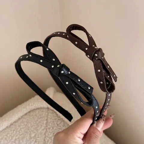 Süßes Vintage Kunstleder Schleife Stirnband Für Damen Mit Metallnieten Gepunkteter Stil Eleganter Haarreif Haarschmuck